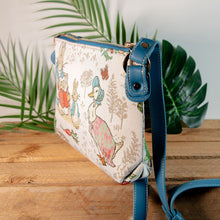 Load image into Gallery viewer, Signare Beatrix Potter Peter Rabbit Tapestry Cross Body Bag