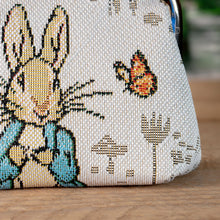 Load image into Gallery viewer, Signare Beatrix Potter Peter Rabbit Tapestry Frame Purse