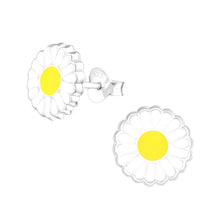 Load image into Gallery viewer, Sterling Silver Daisy Stud Earrings