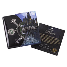 Load image into Gallery viewer, Harry Potter Lumos Slytherin Charm Bracelet.