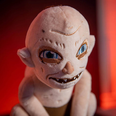 Face and Close Up Detail of The Lord of the Rings Gollum Collector's Plush